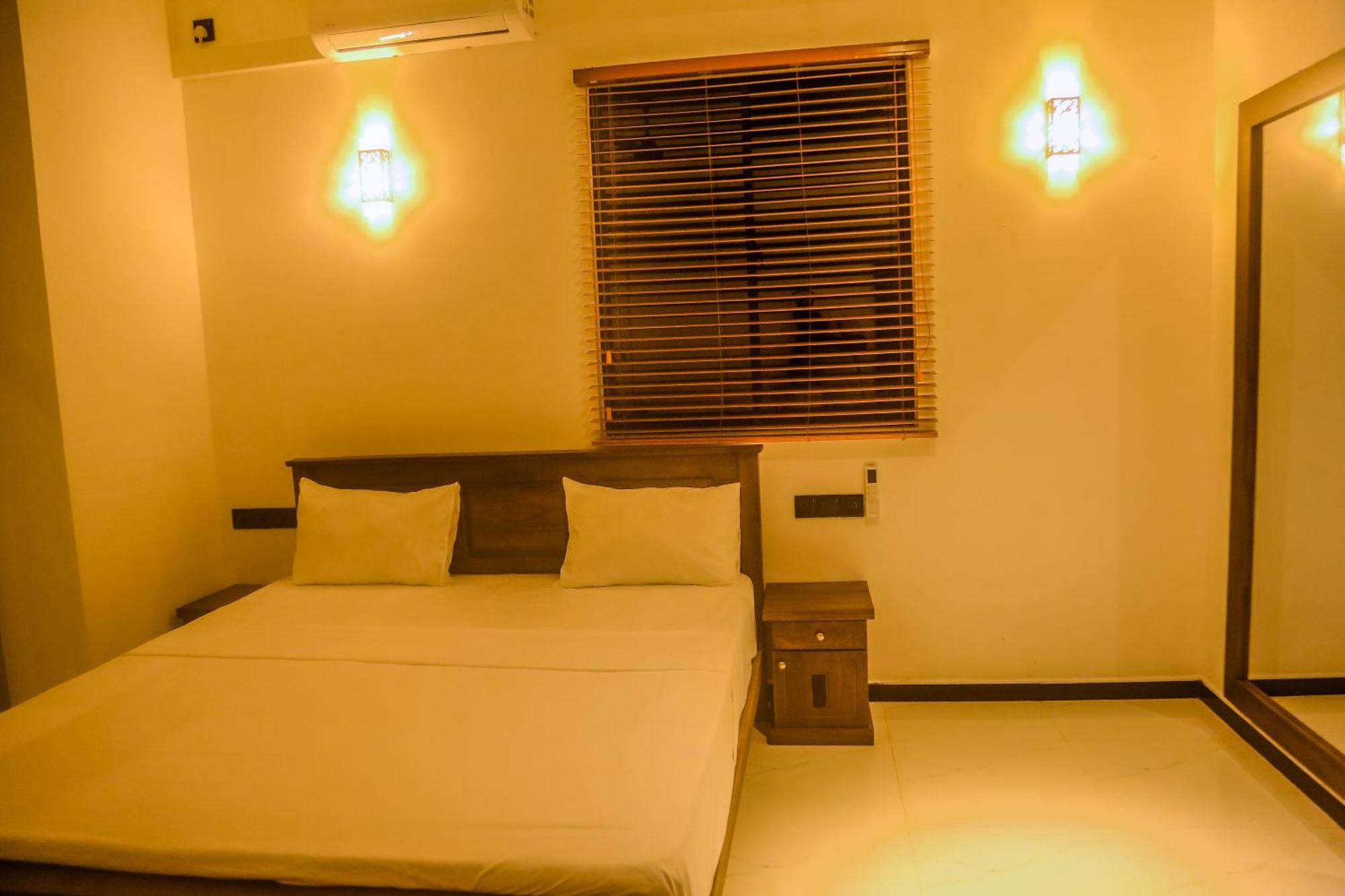 Mirissa Breeze Hotel Exterior photo